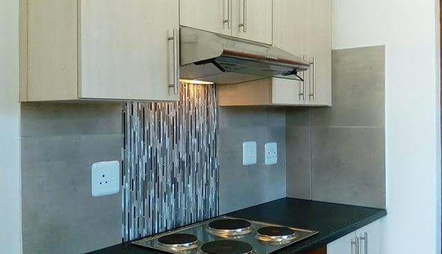 2 Bedroom Property for Sale in Paarl South Western Cape